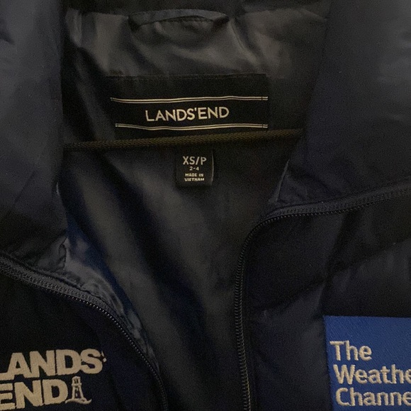 Lands’End Vest - Picture 2 of 3